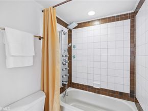 434 S Los Robles Avenue 4, Pasadena CA 91101