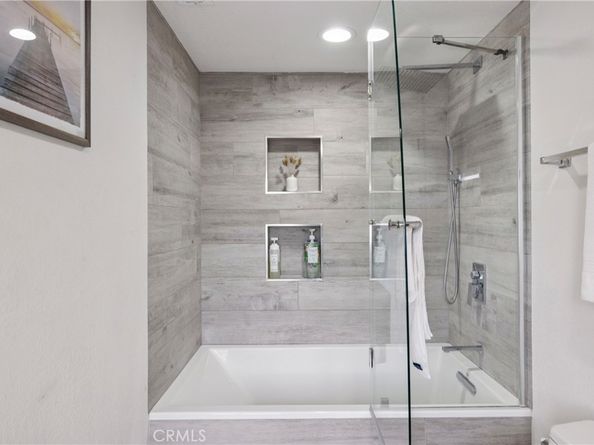 434 S Los Robles Avenue 4, Pasadena CA 91101
