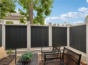 434 S Los Robles Avenue 4, Pasadena CA 91101