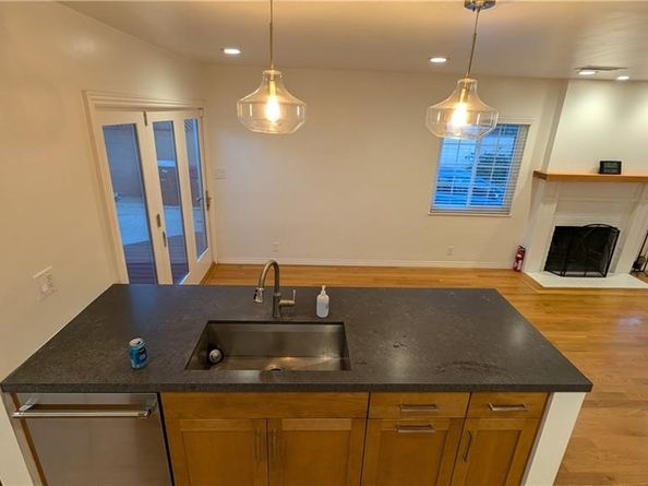 2276 Fanwood Avenue, Long Beach CA 90815