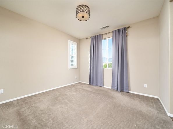 384 Ruby Red Lane, Upland CA 91786