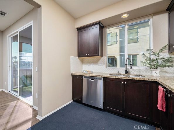 384 Ruby Red Lane, Upland CA 91786