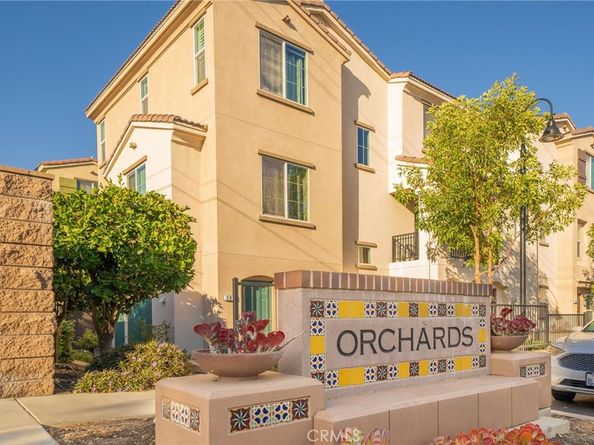 384 Ruby Red Lane, Upland CA 91786