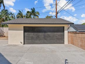 310 S Bel Aire Drive, Burbank CA 91501