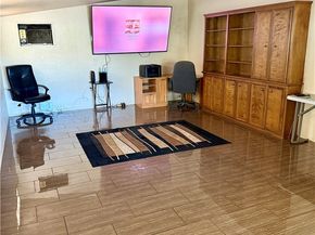870 Somerset Avenue, Pomona CA 91767