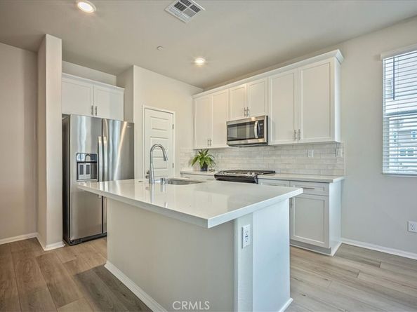 202 Farley Lane, Pomona CA 91767