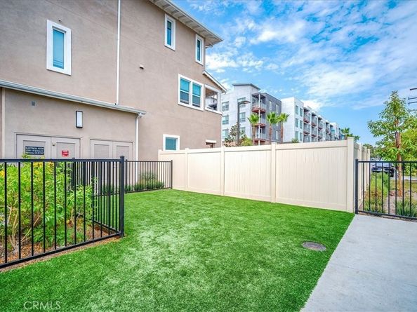 202 Farley Lane, Pomona CA 91767