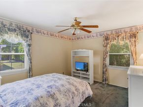 525 Hacienda Drive, Monrovia CA 91016