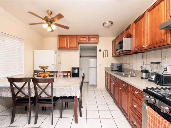 5405 W 4th, Santa Ana CA 92703