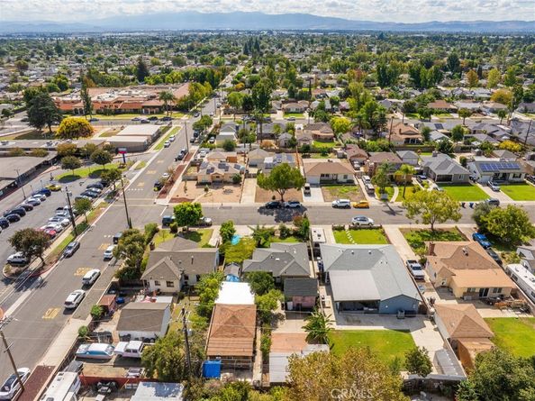 757 E Bonnie Brae, Ontario CA 91764
