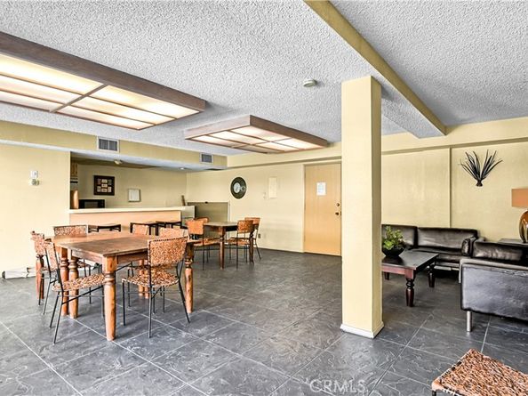 355 S Madison 322, Pasadena CA 91101