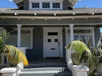2918 4th Avenue