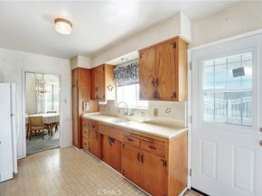 8907 Helen Avenue, Sun Valley CA 91352