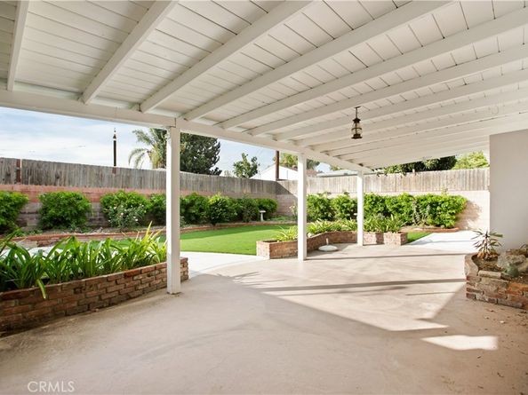 924 W E, Ontario CA 91762