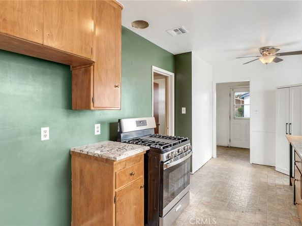 1146 N Azusa, Azusa CA 91702