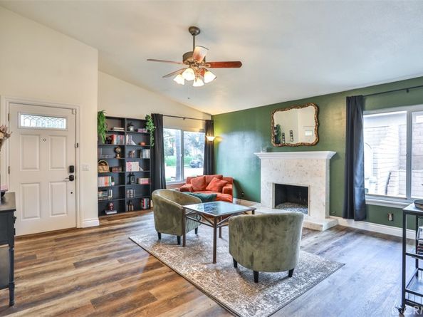 1476 Fernando, Upland CA 91786