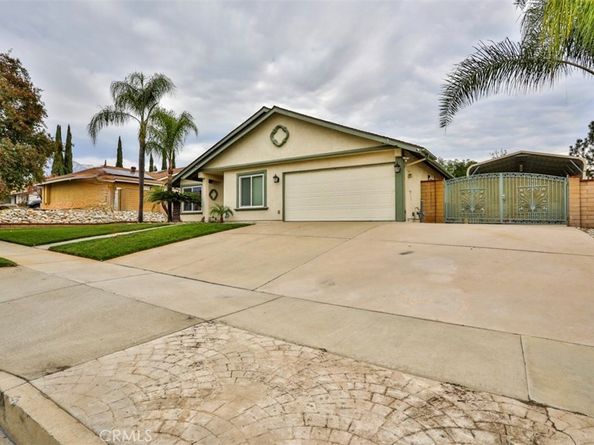 1476 Fernando, Upland CA 91786