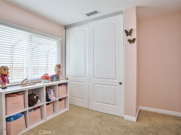 1476 Fernando, Upland CA 91786