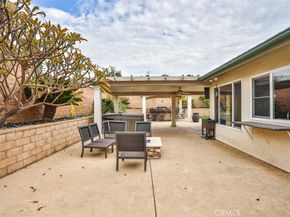 1476 Fernando, Upland CA 91786