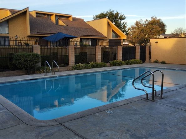 435 W 9th B3, Upland CA 91786