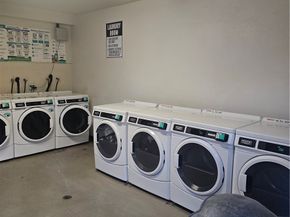 435 W 9th B3, Upland CA 91786