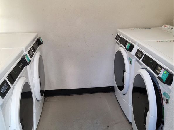 435 W 9th B3, Upland CA 91786