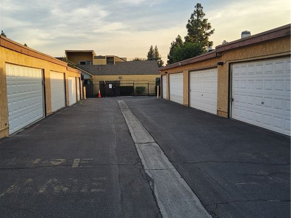 435 W 9th B3, Upland CA 91786