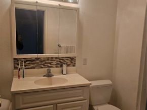 435 W 9th B3, Upland CA 91786