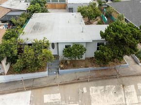 1532 Garfield, Commerce CA 90022