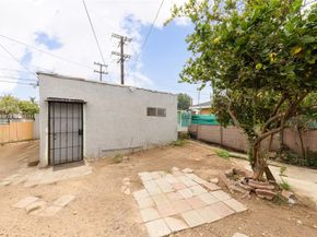 1532 Garfield, Commerce CA 90022