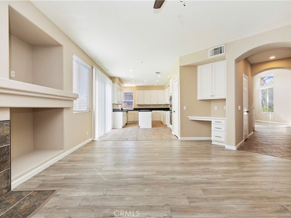 14845 Shetland Lane, Fontana CA 92336