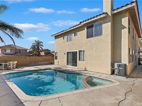 14845 Shetland Lane, Fontana CA 92336