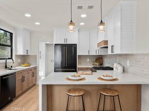 2481 S Westgate Avenue, Los Angeles CA 90064