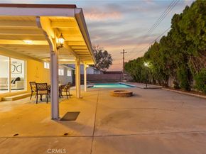 10000 Amestoy Avenue, Northridge CA 91325