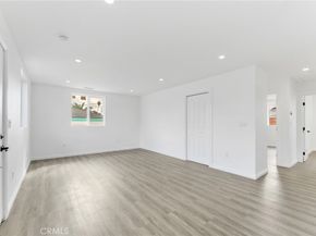 540 W 118th Street, Los Angeles CA 90044