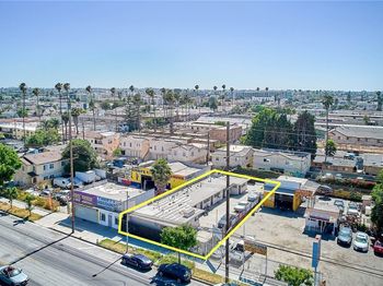 8115 S Figueroa Street S