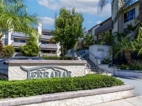 20253 Keswick St 326, Winnetka CA 91306