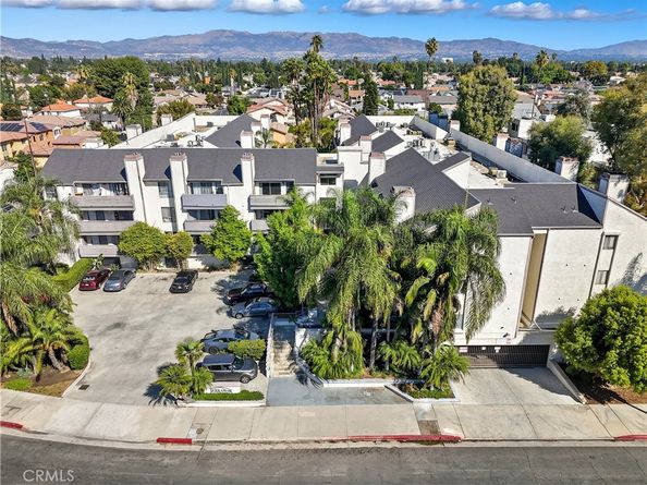 20253 Keswick St 326, Winnetka CA 91306