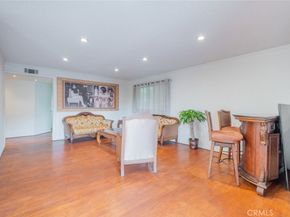 1745 Holly Drive 201, Glendale CA 91206