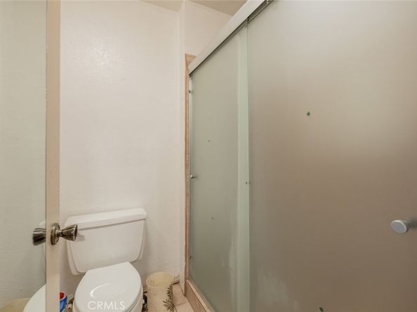 1745 Holly Drive 201, Glendale CA 91206