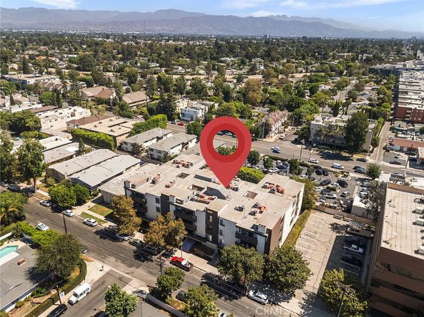 4822 Van Noord Avenue 14, Sherman Oaks CA 91423