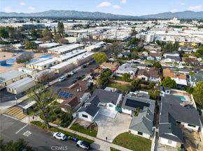 15753 Cohasset Street, Van Nuys CA 91406