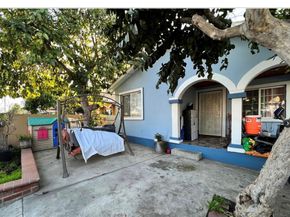 10931 Anzac, Los Angeles CA 90059