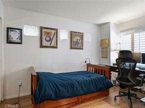 1942 Caminito De La Estrella, Glendale CA 91208