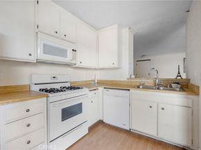 515 N Jackson Street 206, Glendale CA 91206