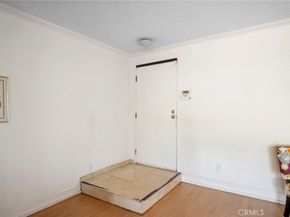 515 N Jackson Street 206, Glendale CA 91206