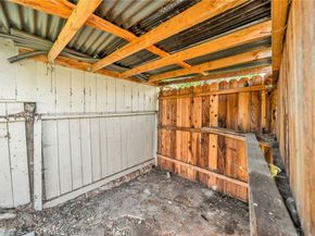 8843 De Haviland, Los Angeles CA 90045