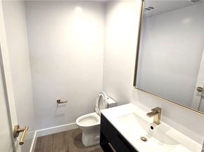 7250 Franklin, Los Angeles CA 90046
