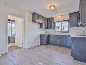 8932 Orchard, Los Angeles CA 90044