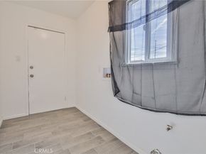 8932 Orchard, Los Angeles CA 90044